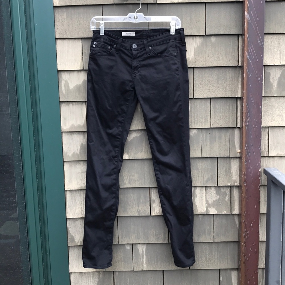 AG “The Stilt” low rise skinny leg black jean